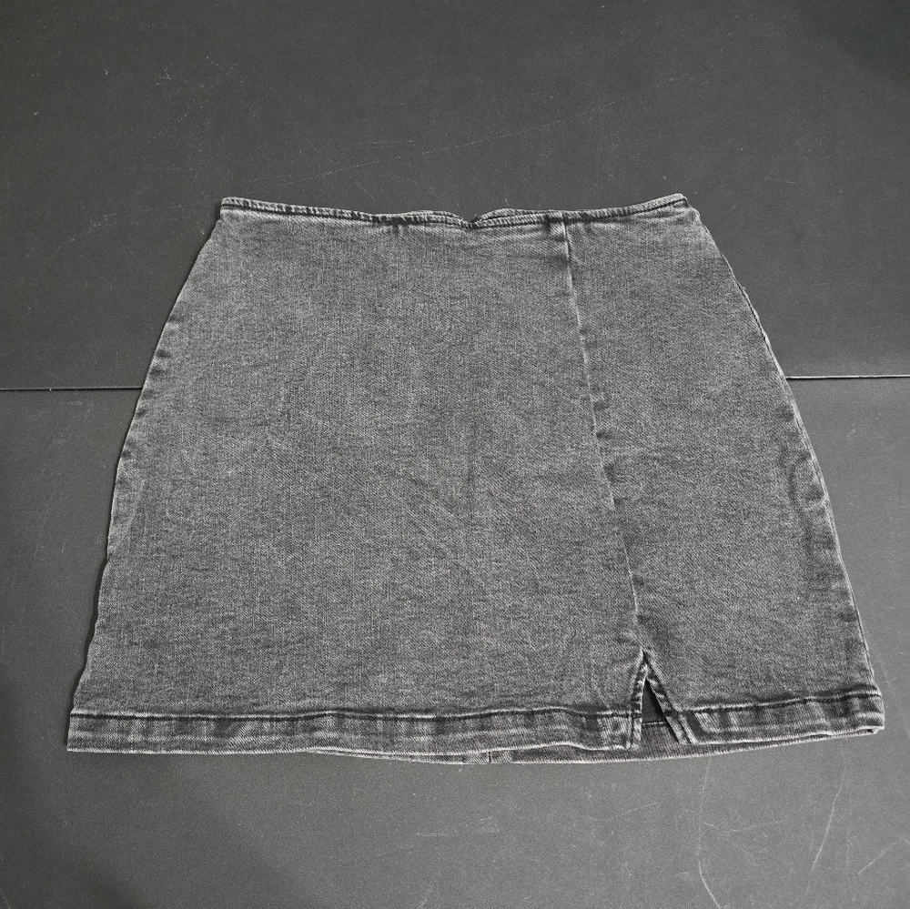 Wild Fable Charcoal Mini Denim Skirt Womens Size 8